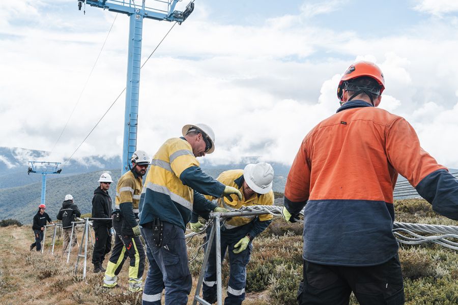 Falls Creek Australia: Halleys Comet Haul Rope Replacement
