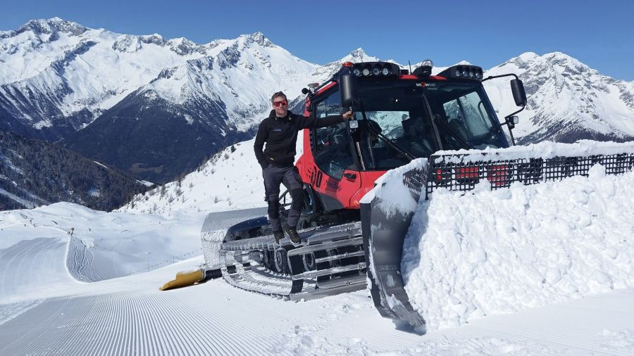 Pistenbully: Safety, Efficiency, Transparency - Why Ski Resorts Rely on SnowSat