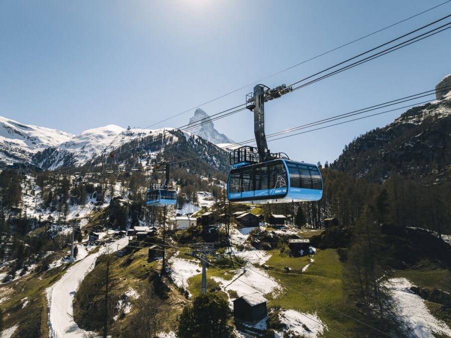 Switzerland: Experience a new cabriolet feeling between Zermatt and Furi